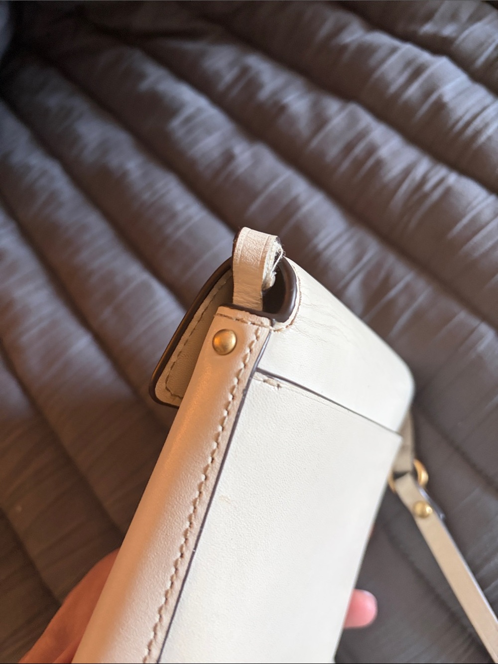 Tory Burch Cream Leather Miller Phone Crossbody with Logo Medallion - Picture 5 of 5